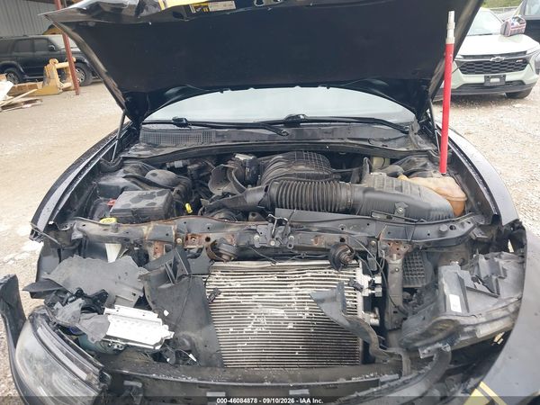 2016 DODGE CHARGER SXT — I10