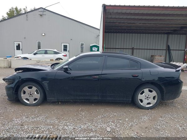 2016 DODGE CHARGER SXT — I117