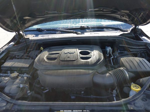 2020 JEEP GRAND CHEROKEE LAREDO E 4X4 — I10
