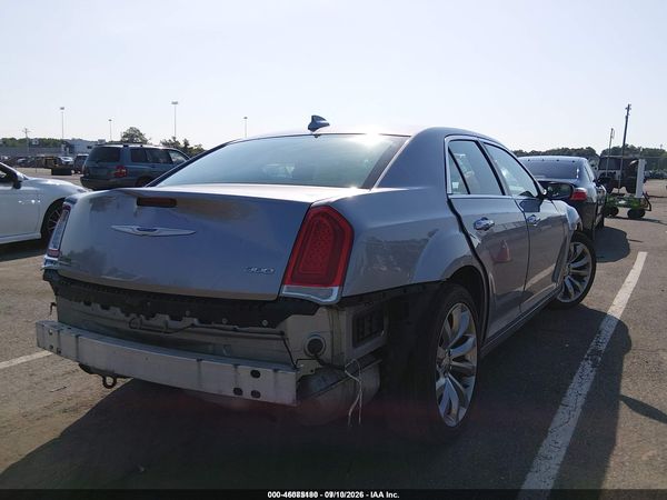 2018 CHRYSLER 300 LIMITED — I4