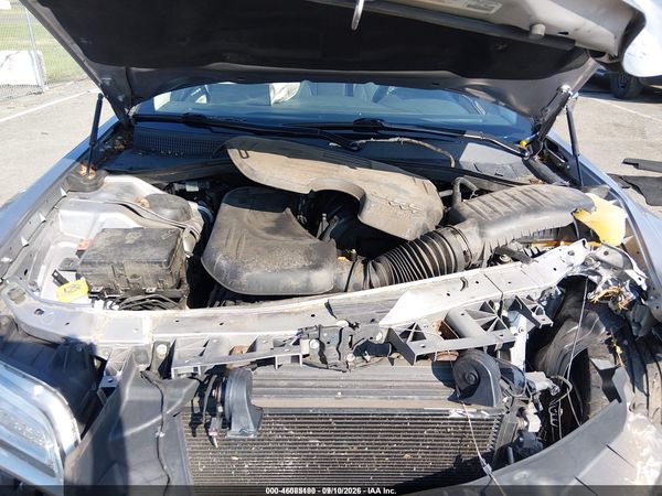 2018 CHRYSLER 300 LIMITED — I10