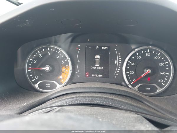 2016 JEEP RENEGADE LATITUDE — I7
