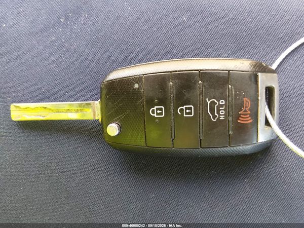 2016 KIA SOUL Plus — I11