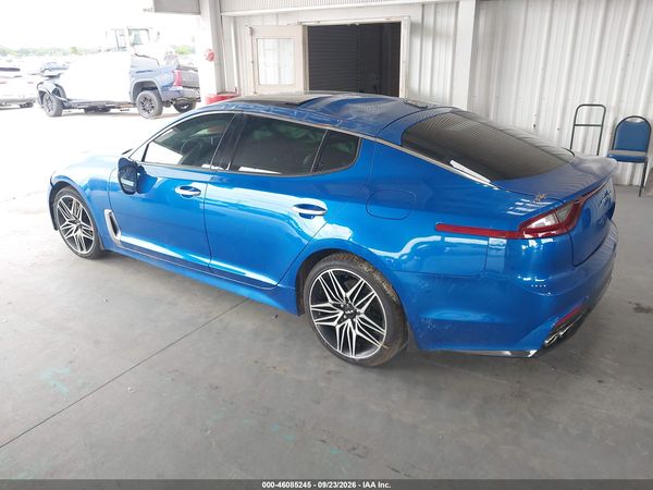 2019 KIA STINGER Base — I3