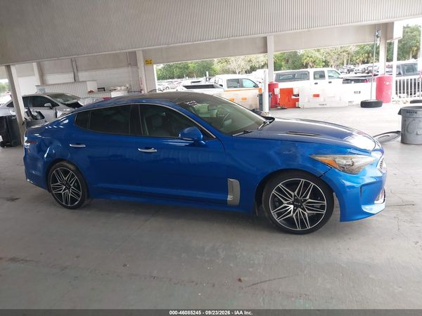 2019 KIA STINGER Base — I116