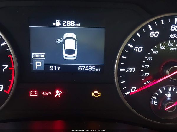 2019 KIA STINGER Base — I118
