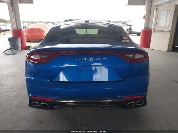 2019 KIA STINGER Base — I119