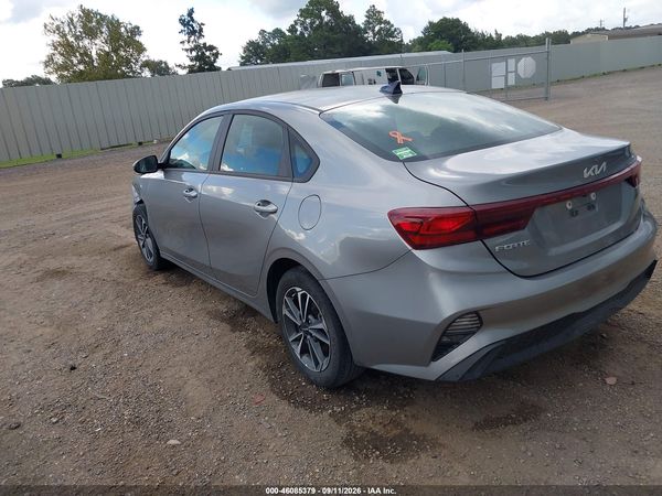 2024 KIA FORTE LXS — I3