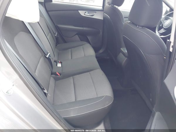2024 KIA FORTE LXS — I8
