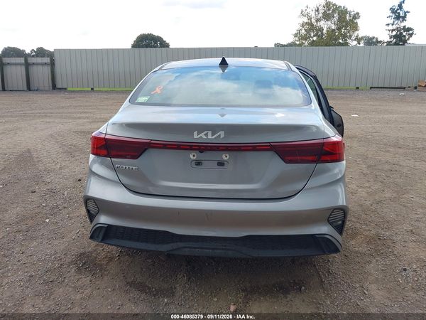 2024 KIA FORTE LXS — I119