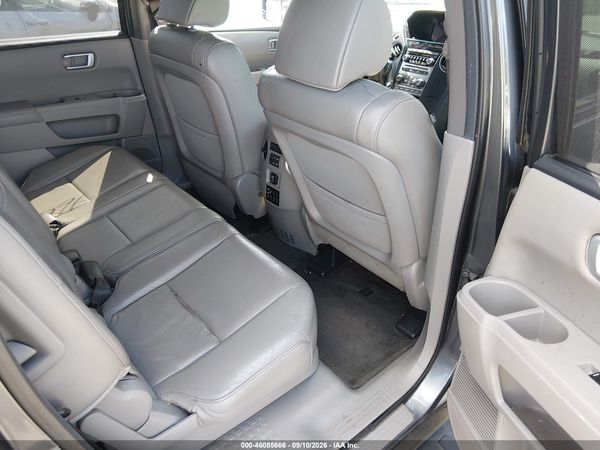 2012 HONDA PILOT TOURING — I8