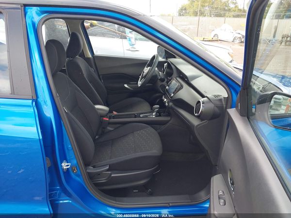 2023 NISSAN KICKS SV XTRONIC CVT — I5