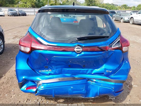 2023 NISSAN KICKS SV XTRONIC CVT — I6