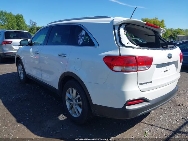 2017 KIA SORENTO 2.4L LX — I3