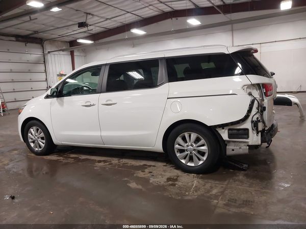 2017 KIA SEDONA LX — I117