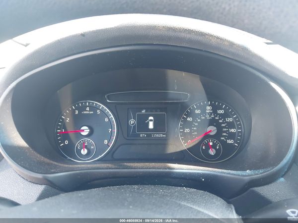 2016 KIA SORENTO 2.4L LX — I7