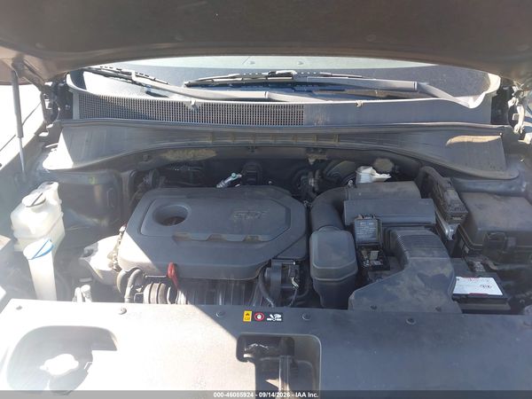 2016 KIA SORENTO 2.4L LX — I10