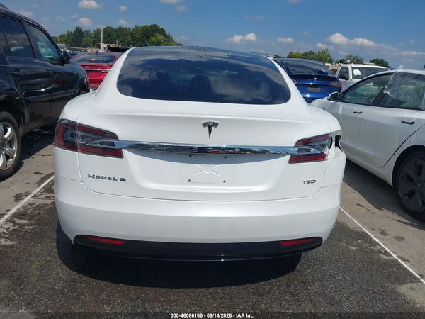 2017 TESLA MODEL S — I119