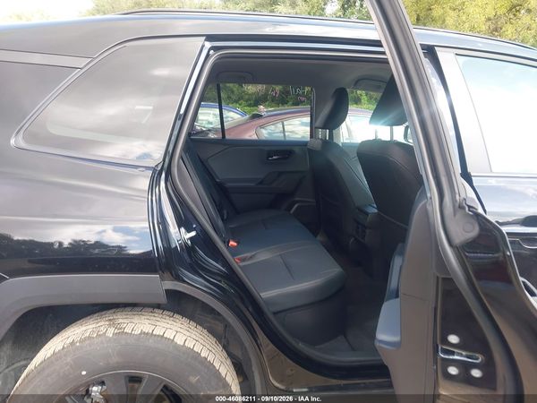 2026 TOYOTA RAV4 XLE PREMIUM — I8
