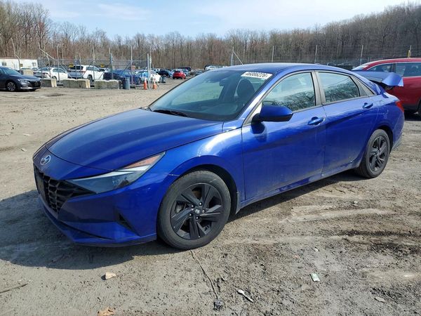 2022 HYUNDAI ELANTRA SEL w/Convenience Pkg