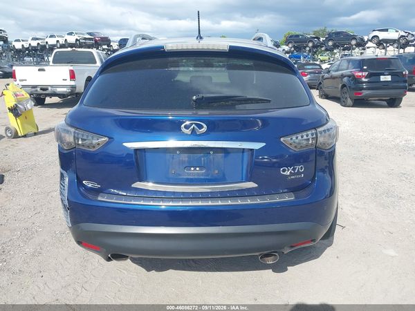 2017 INFINITI QX70 — I119