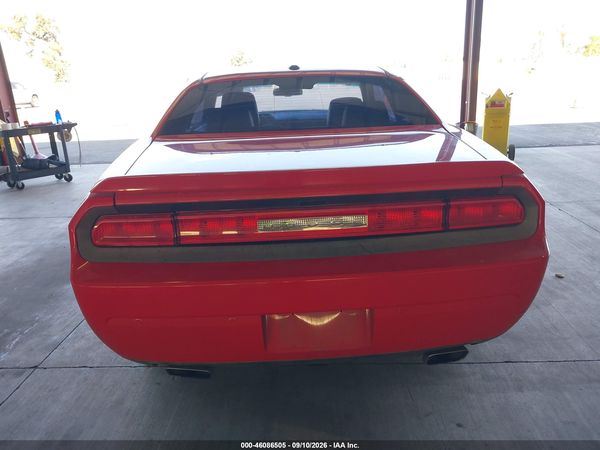 2014 DODGE CHALLENGER R/T PLUS — I119