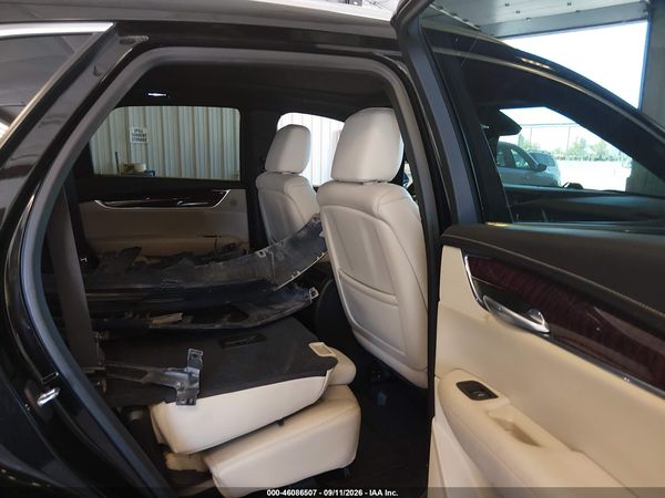 2019 CADILLAC XT5 LUXURY — I8