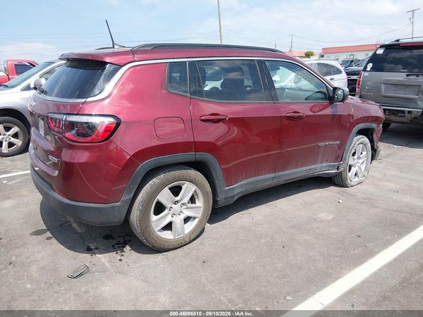 2022 JEEP COMPASS LATITUDE FWD — I4