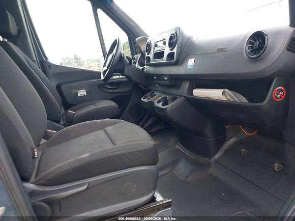 2019 MERCEDES-BENZ SPRINTER 2500 HIGH ROOF V6 — I5