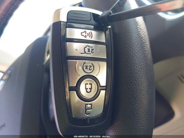 2020 FORD EDGE TITANIUM — I11