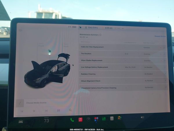 2020 TESLA MODEL 3 — I7