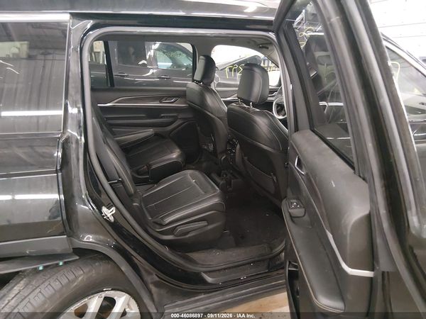 2023 JEEP GRAND CHEROKEE L LIMITED 4X4 — I8