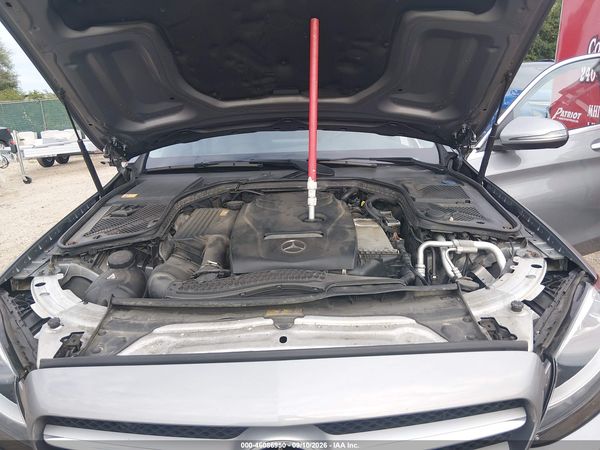2016 MERCEDES-BENZ C 300