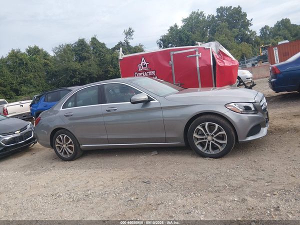 2016 MERCEDES-BENZ C 300