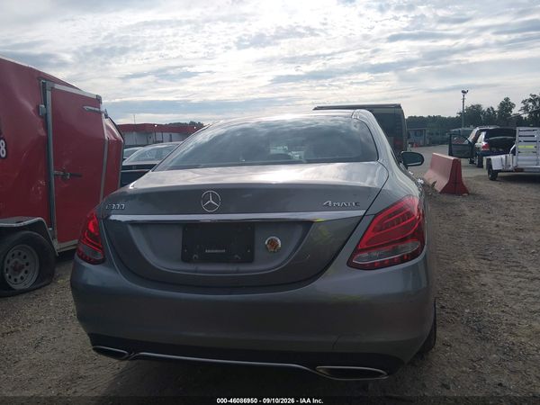 2016 MERCEDES-BENZ C 300