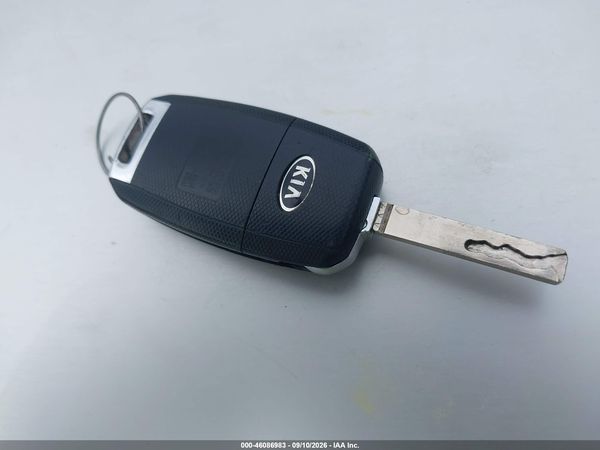 2019 KIA OPTIMA LX — I11