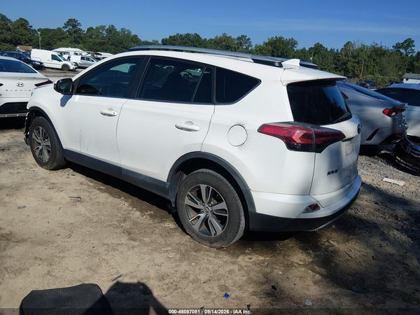 2016 TOYOTA RAV4 XLE — I3