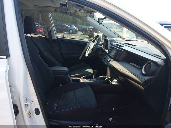 2016 TOYOTA RAV4 XLE — I5