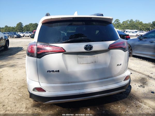 2016 TOYOTA RAV4 XLE — I119