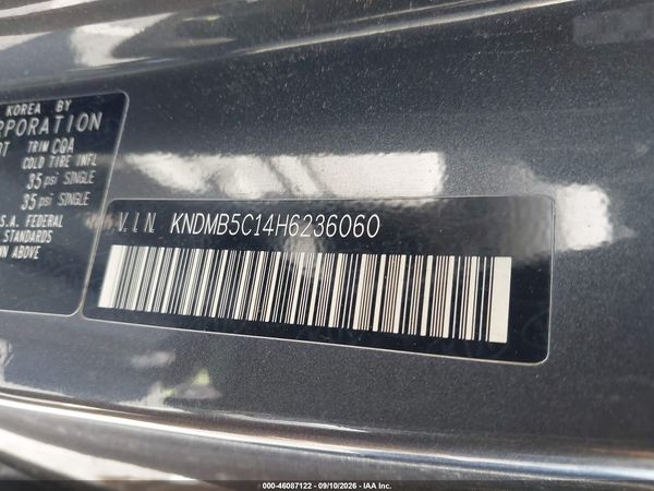 2017 KIA SEDONA LX