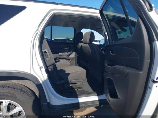 2019 CHEVROLET TRAVERSE 1LT — I8