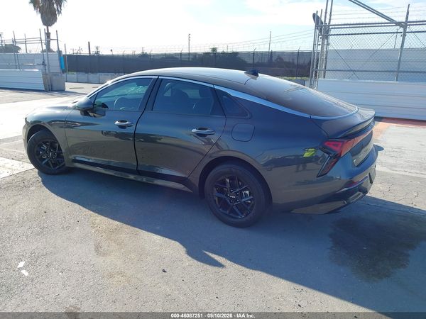 2025 KIA K5 LXS — I3