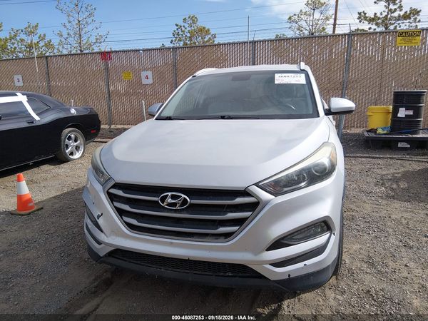 2017 HYUNDAI TUCSON SE — I6