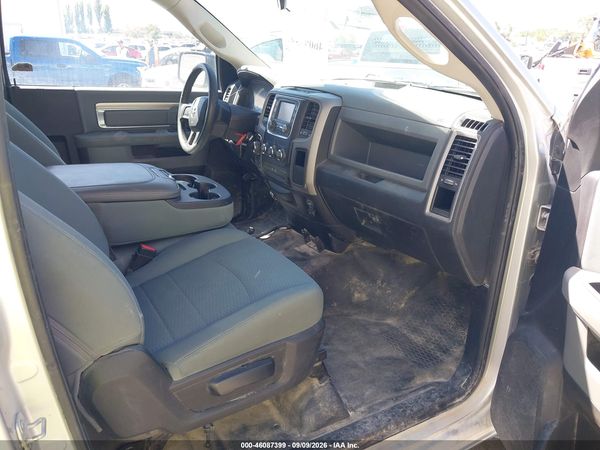 2017 RAM 1500 TRADESMAN  4X4 8' BOX — I5