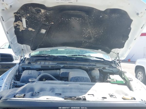 2017 RAM 1500 TRADESMAN  4X4 8' BOX — I10