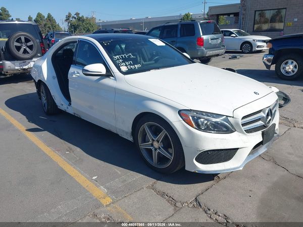 2016 MERCEDES-BENZ C 300 SPORT — I1