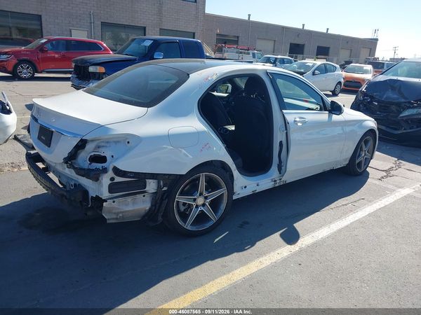 2016 MERCEDES-BENZ C 300 SPORT — I4