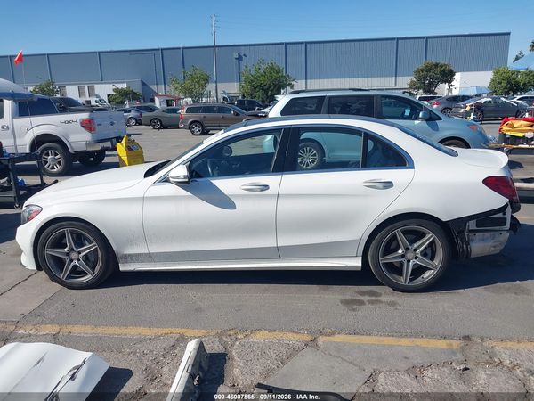 2016 MERCEDES-BENZ C 300 SPORT — I117