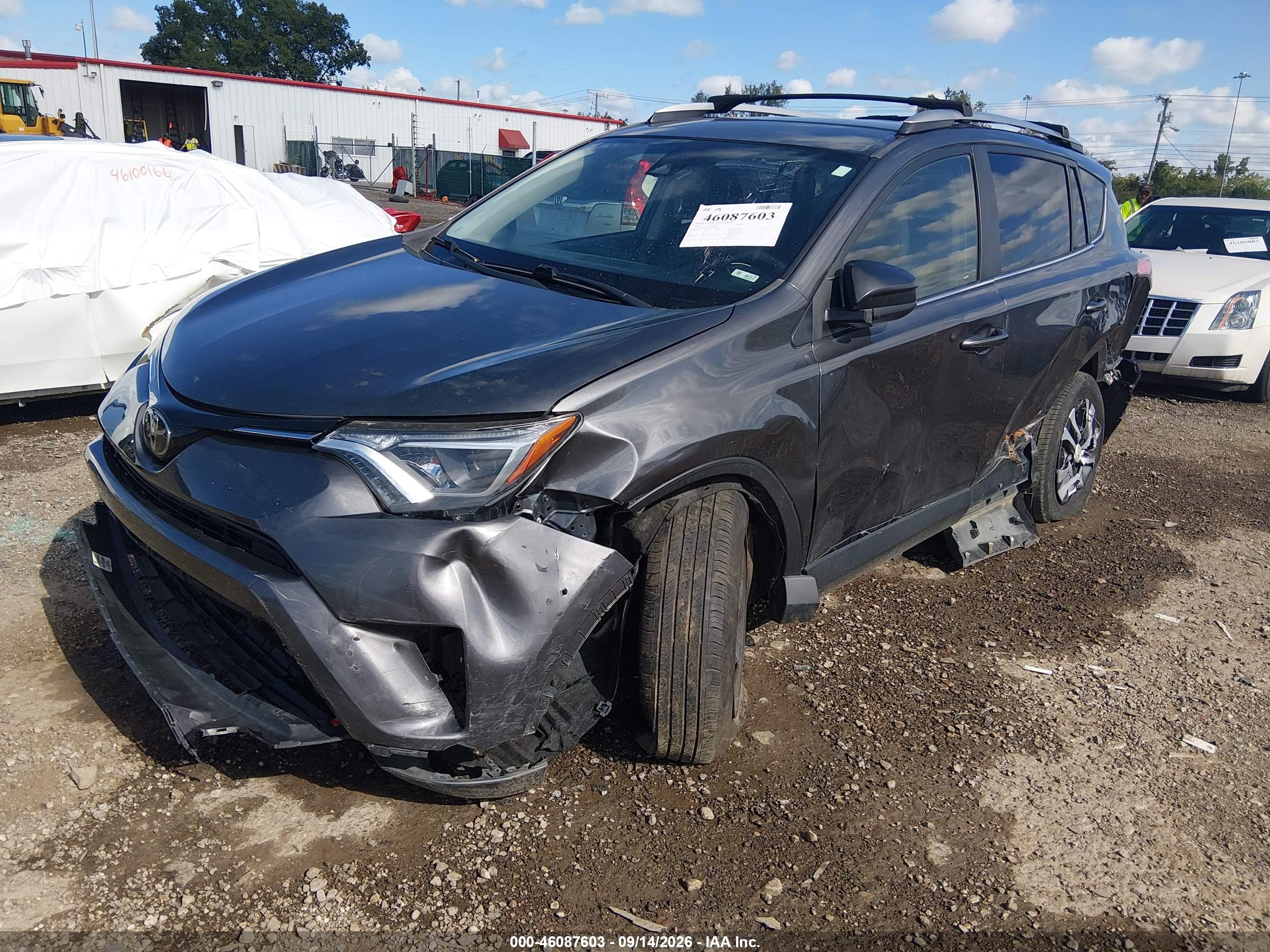 2017 TOYOTA RAV4 LE — I2