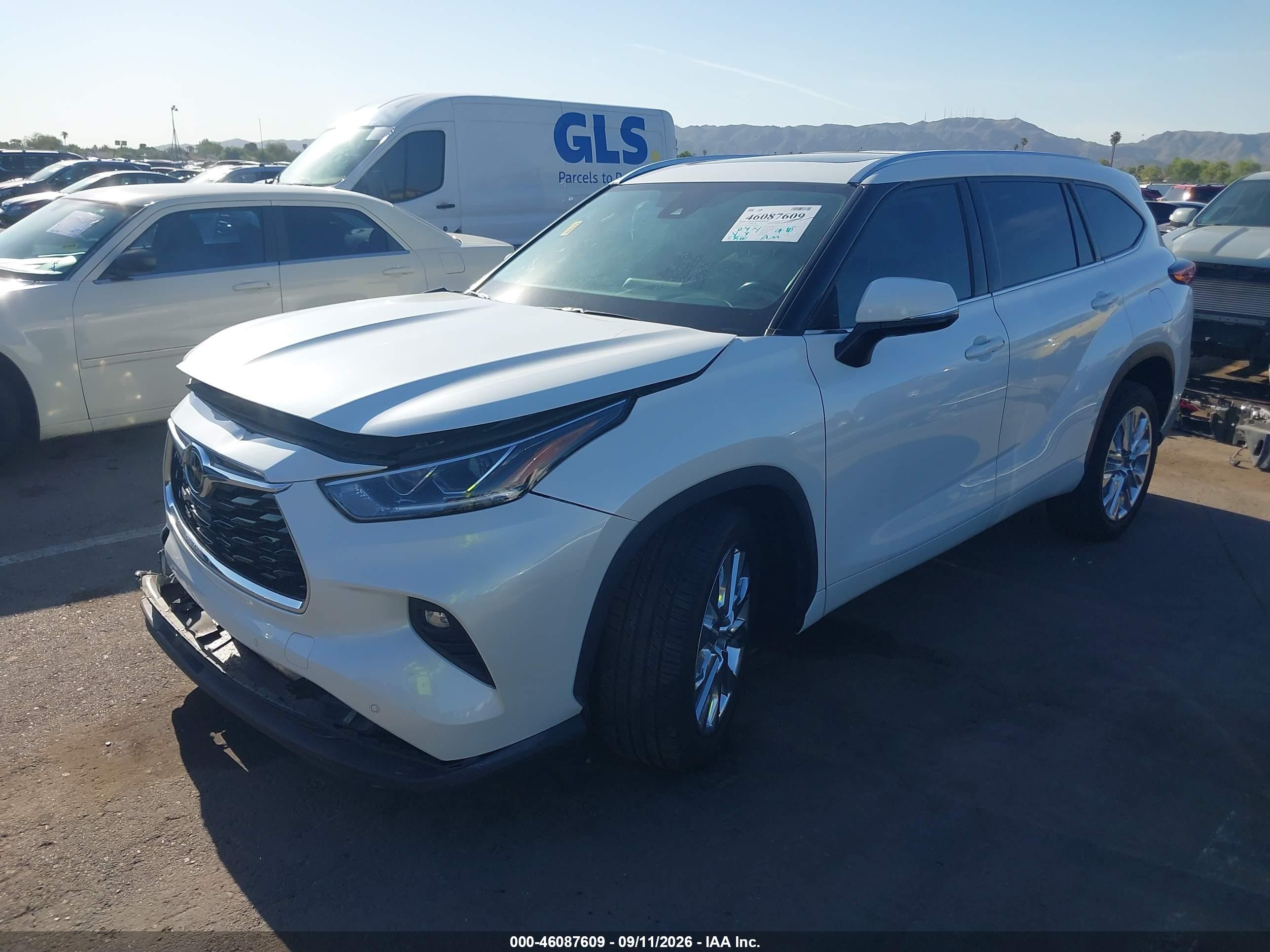 2021 TOYOTA HIGHLANDER LIMITED — I2